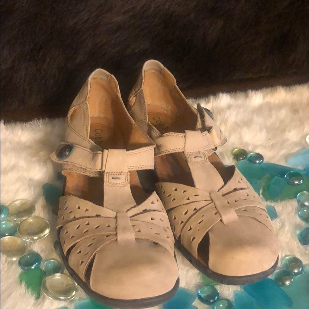 Cobb hill sandals 8.5 (3085)